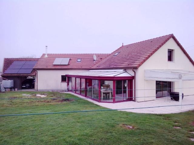 Maison vente à Neufchâteau, Escles