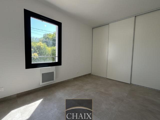 Maison location à Aix-en-Provence, Eyguières