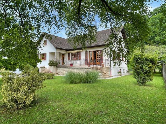 Maison vente à Bois de Vallière, Relans