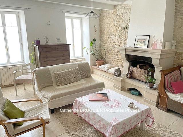 Maison vente à La Rochelle, Vérines