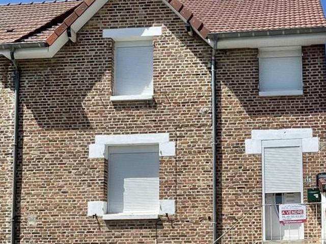 Maison vente à Vouziers, Quatre-champs