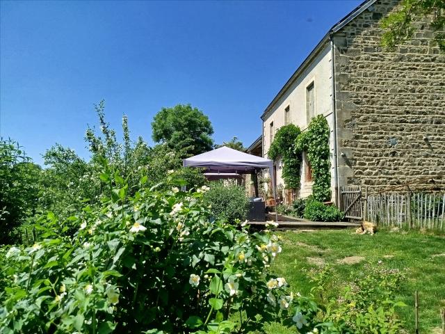 Maison vente à Chausserue, Espinasse
