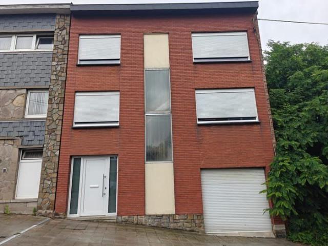 Maison location à Saint-nicolas, Wallonie