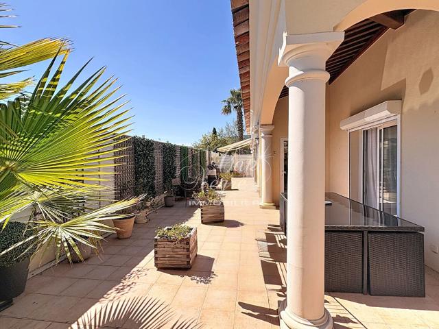 Maison vente à Arrondissement de Draguignan, Sainte-maxime