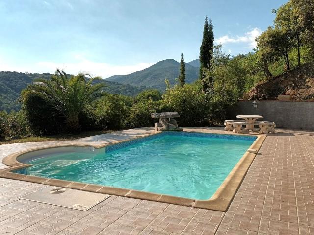 Maison vente à Reynès, Pyrénées-Orientales