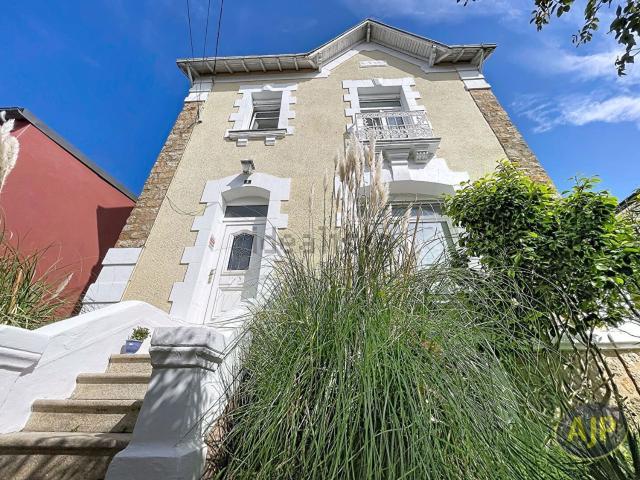 Maison vente à Théâtre, Rezé