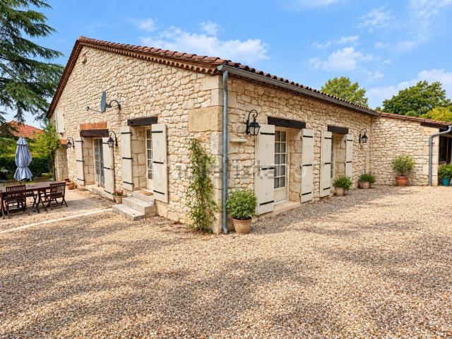 Maison vente à Les Chauprenades, Ribagnac
