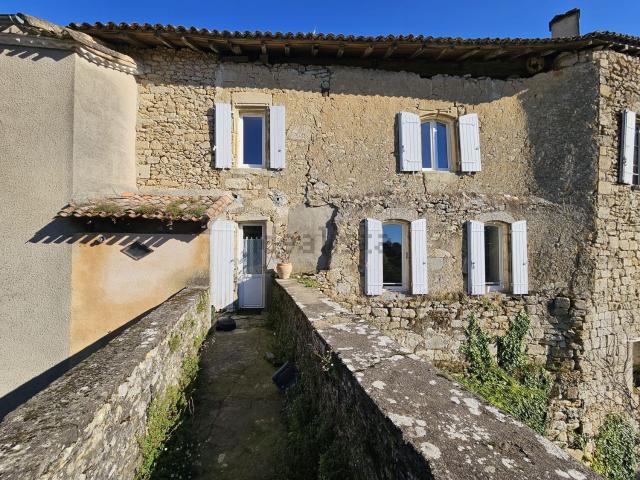 Maison vente à Saint-Martin-du-Puy, Gironde