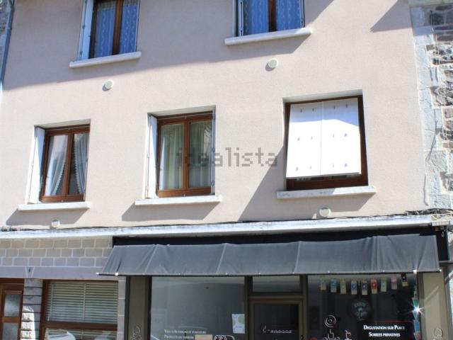 Maison vente à Riom-ès-Montagnes, Cantal