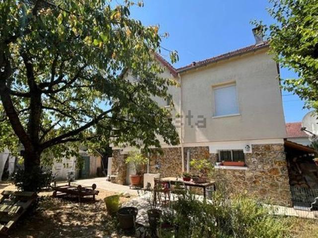 Maison vente à Résidence de l'Aunette, Ris-Orangis