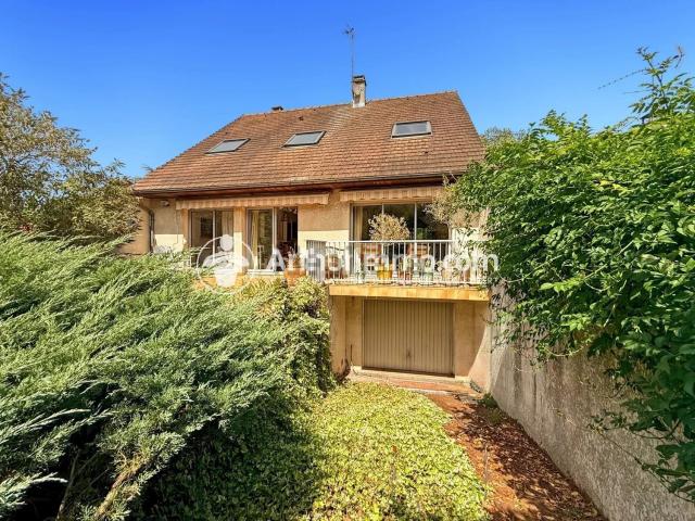 Maison vente à Les Hameaux de la Roche, Ris-Orangis