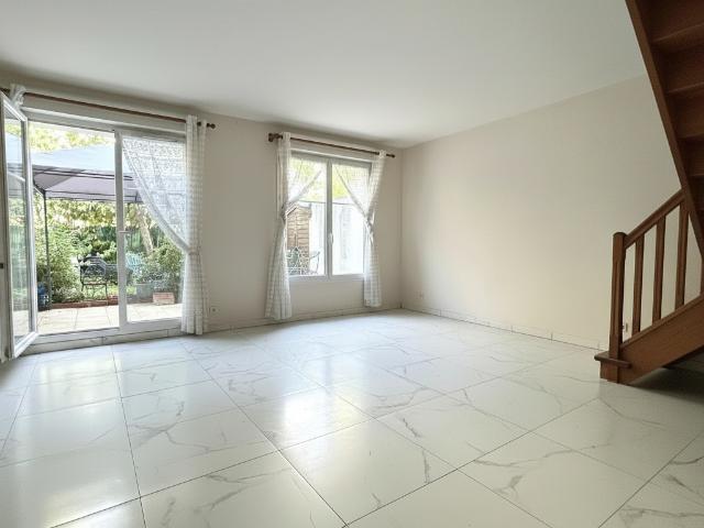 Maison vente à Évry, Ris-orangis