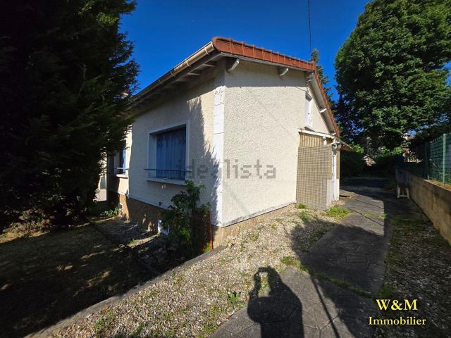 Maison vente à Place Nelson Mandela, Ris-Orangis