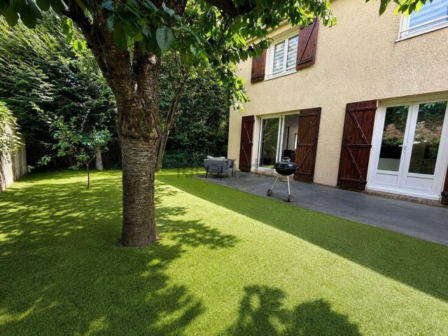 Maison vente à Résidence de l'Aunette, Ris-Orangis