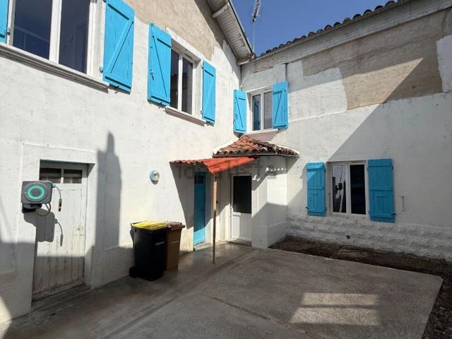 Maison vente à Les Quatre Blancs, Riscle