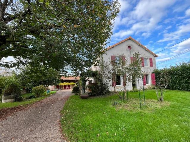 Maison vente à Taponnat-Fleurignac, Charente