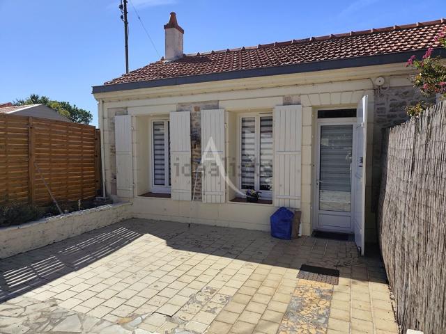 Maison vente à Le Bois et la Forêt, Rochefort