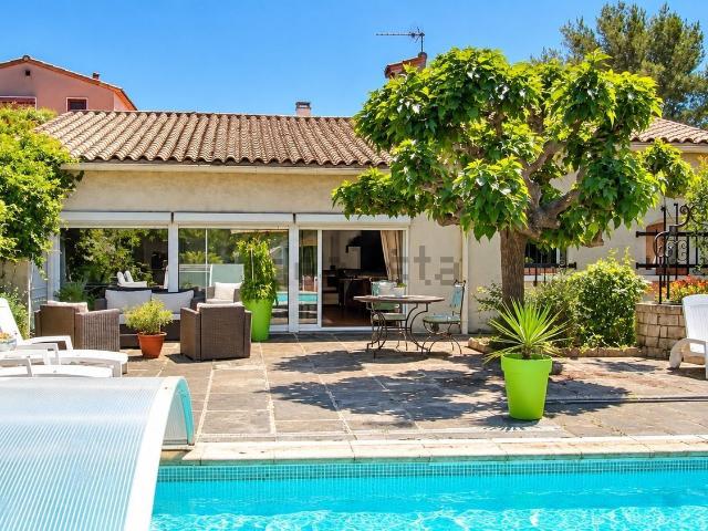 Maison location à Rognac, Bouches-du-Rhône