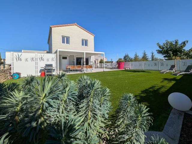 Maison vente à Le Village, Roiffieux