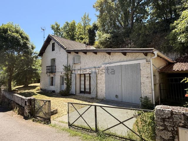 Maison vente à Le Claux, Roquecor