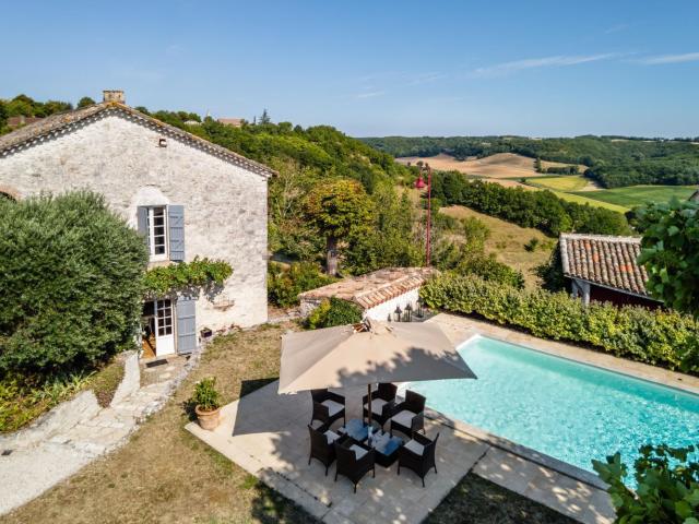 Maison vente à Le Claux, Roquecor