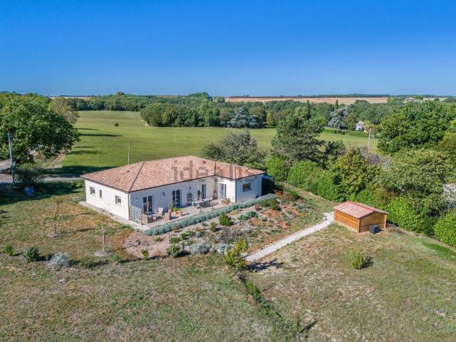 Maison vente à Le Claux, Roquecor