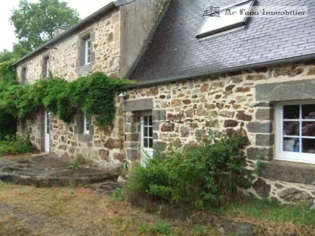 Maison vente à Croix Blanche, Rosnoën