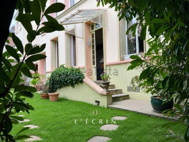 Maison vente à Quartier Saint-Marc / Croix de Pierre / Saint-Nicaise, Rouen