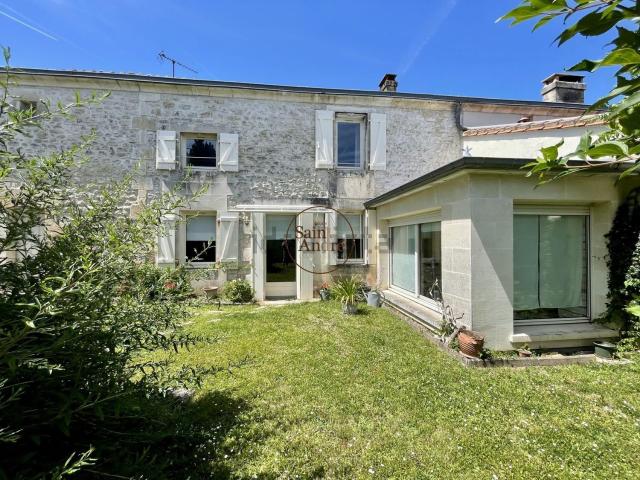 Maison vente à Roullet, Roullet-Saint-Estèphe