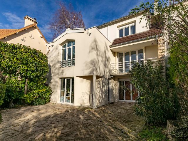 Maison vente à Nanterre, Rueil-malmaison