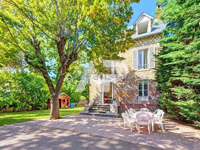 Maison vente à Résidence Castellina, Rueil-Malmaison