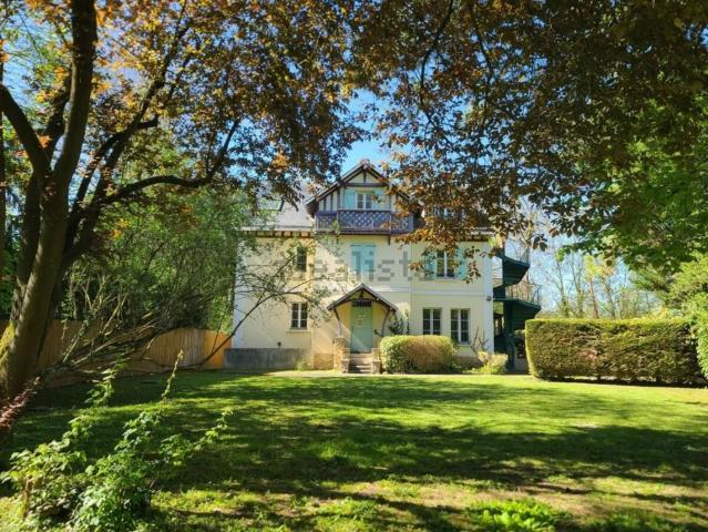 Maison vente à Résidence Castellina Parc, Rueil-Malmaison