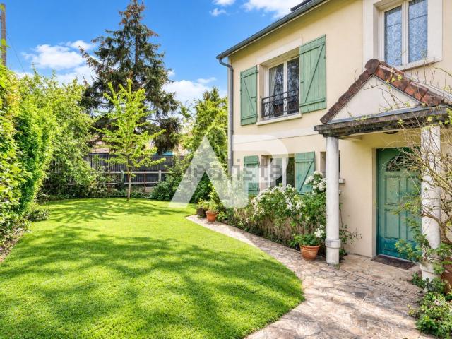 Maison vente à Village Mont-Valérien, Rueil-Malmaison