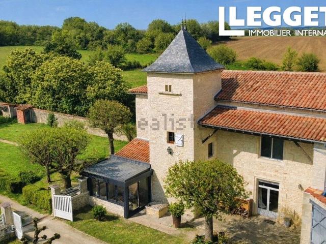 Maison vente à Ruffec, Charente