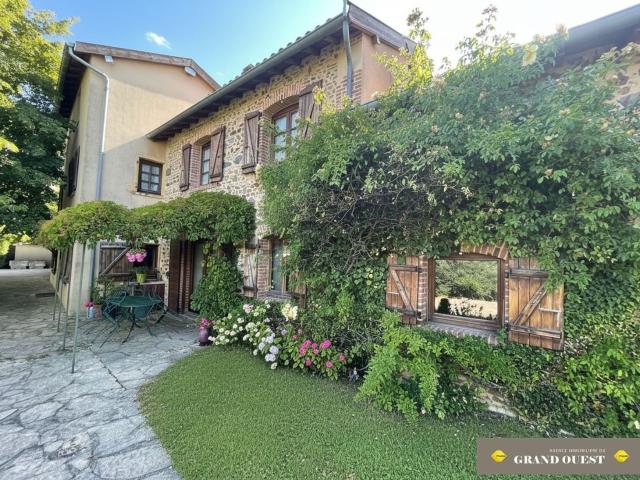 Maison vente à Saint-Fortunat, Sain-Bel
