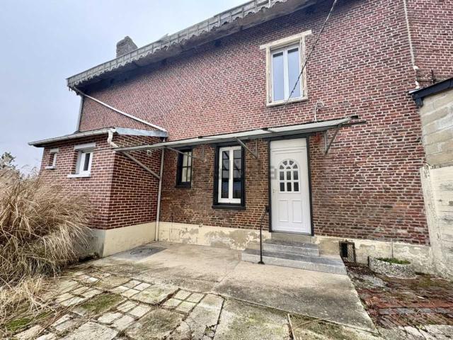 Maison vente à Sains-Richaumont, Aisne