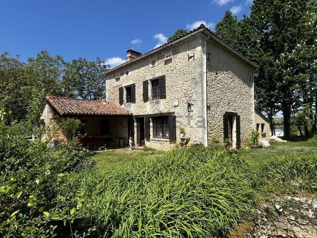Maison vente à Saint-Amand-de-Vergt, Dordogne