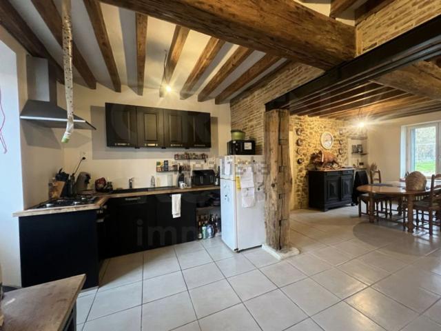 Maison vente à Saint-Amand-en-Puisaye, Nièvre