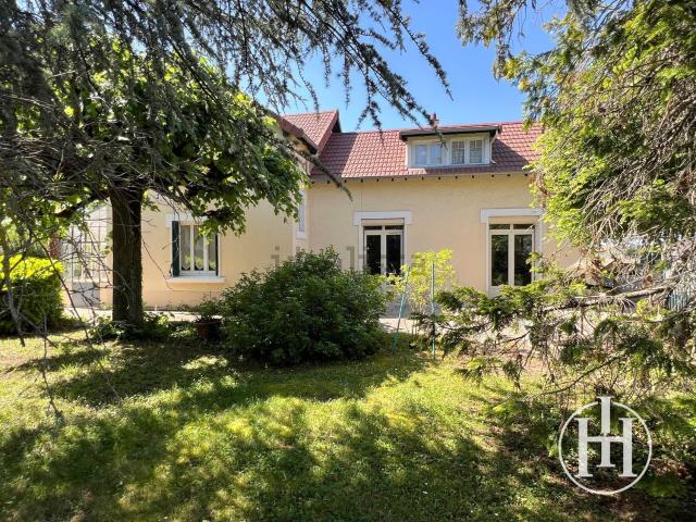 Maison vente à Saint-Amand-Montrond, Cher