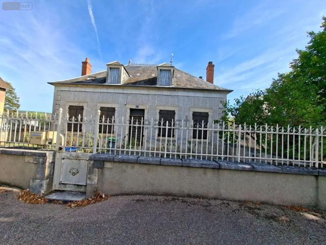 Maison vente à Saint-Amand-Montrond, Cher