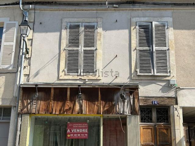 Maison vente à Saint-Amand-Montrond, Cher