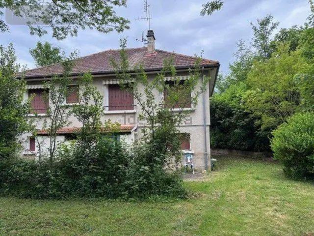 Maison vente à Saint-Amand-Montrond, Cher