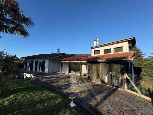 Maison vente à Bonavenc, Saint-Amans-Valtoret