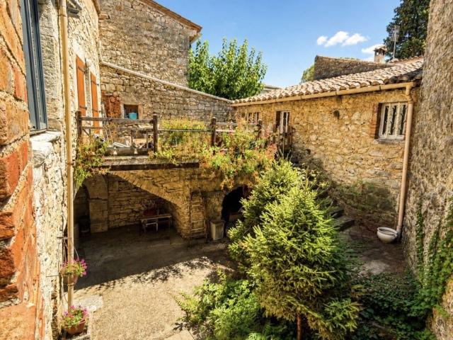 Maison vente à Chadouillet, Saint-André-de-Cruzières