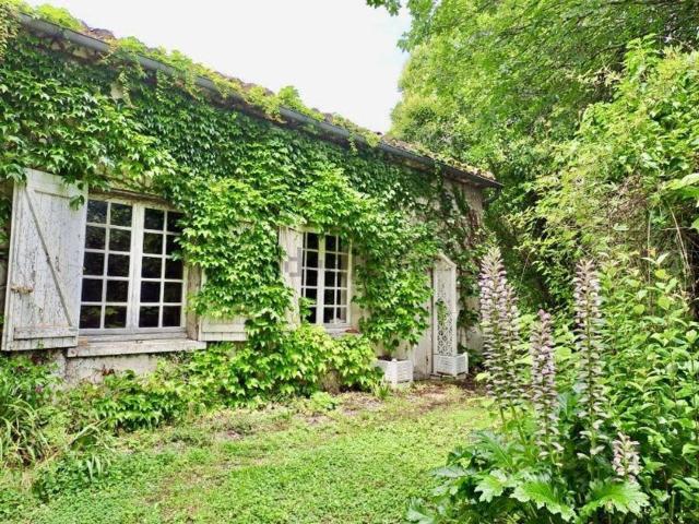 Maison vente à Bourdette, Saint-Antoine-de-Ficalba