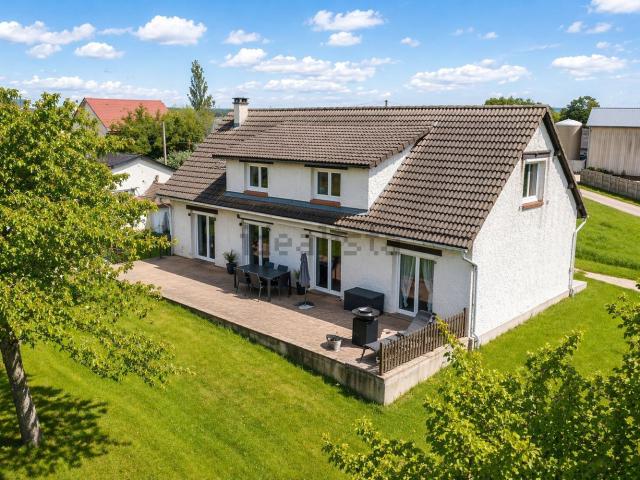 Maison vente à Fleurfontaine, Saint-Arnoult-des-Bois