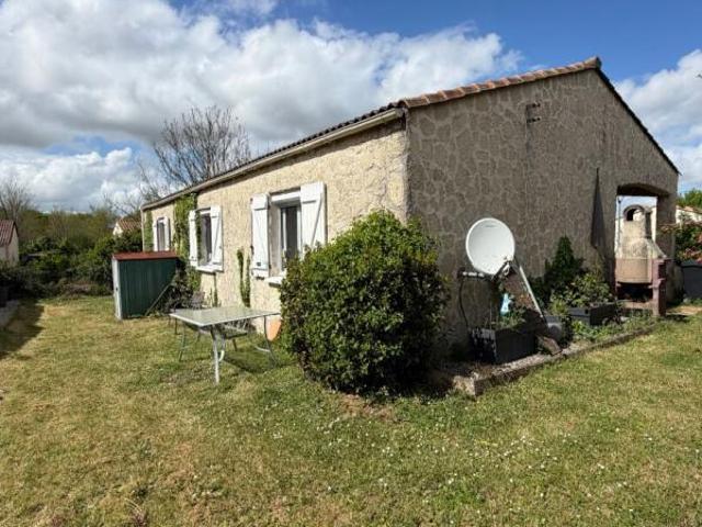Maison vente à Fontenay-le-Comte, Saint-aubin-la-plaine