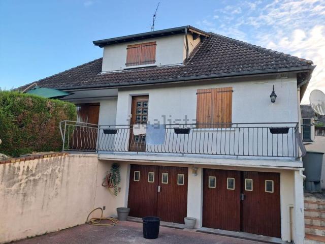 Maison location à Saint-Aubin-sur-Yonne, Yonne