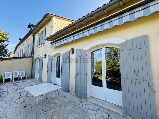 Maison vente à Saint-Aulaye, Saint-Aulaye-Puymangou