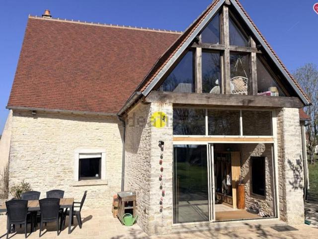 Maison vente à Le Petit Breuil, Saint-Baudel